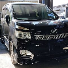新規登録車検2年付、走行50000㎞　ヴォクシー煌　