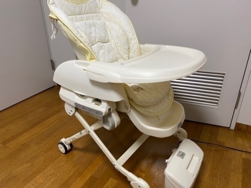 電動バウンサー　コンビ ネムリラ オートスイング バウンサー