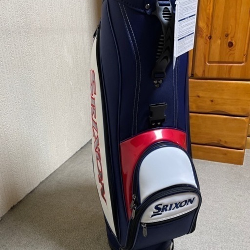 新品、未使用品キャディーバックSRIXON