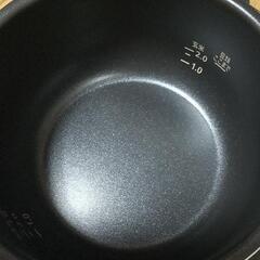 【取引中】2020年製電気圧力鍋　一回のみ使用の画像