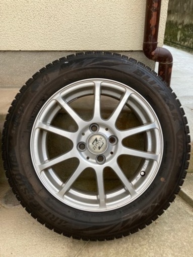 スタッドレスタイヤ　ホイールセット