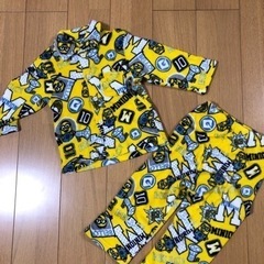 ミニオン　モコモコパジャマ　サイズ110