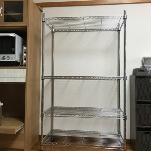 お取引者決まりました　スチールラック