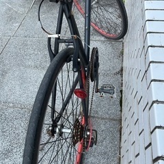 1/5までに引き取り可能な方限定 クロスバイク 自転車の画像