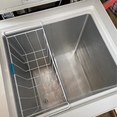 【美品】アイリスオーヤマ　上開き冷凍庫の画像