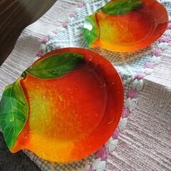 オレンジのお皿 マライカで購入