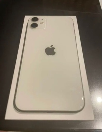 iPhone 11 ホワイト 128 GB SIMフリー　残債無