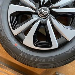 プリウス PHV 純正ホイール&タイヤ 未使用 4本セット