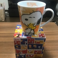 ケンタッキーSNOOPYマグカップ　黄色　箱あり