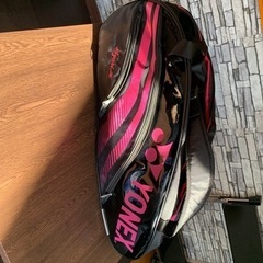 YONEX  テニスラケットバック2本