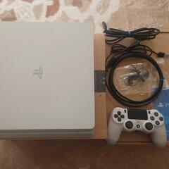 PS4 CUH2100の画像