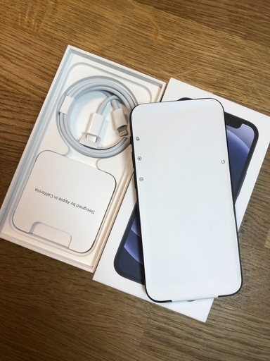 新品未使用お店にて通電確認のみiPhone12 mini 128G 人気のブラック！
