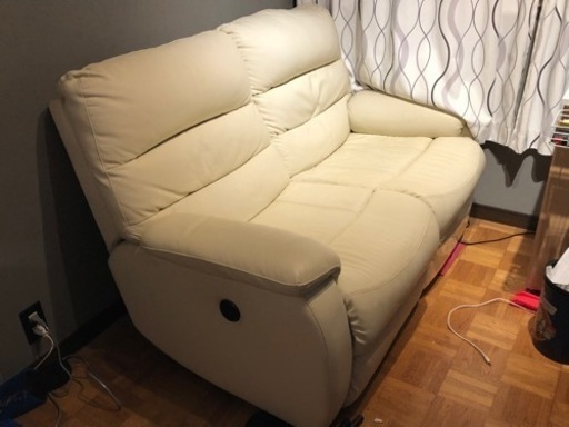 ニトリ 電動リクライニングソファ