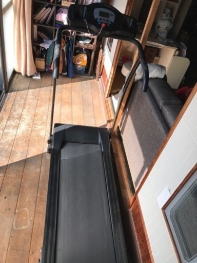 ランニングマシン　アルインコ