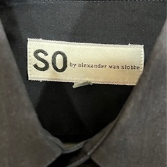 SO by alexander van slobbe Mサイズ 黒 ワイシャツの画像