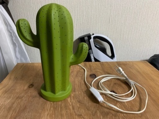 テーブルランプ サボテン