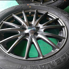 225/60R17  ホイール付きの画像