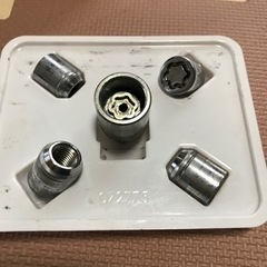 ホイールロックナット　ダイハツ純正