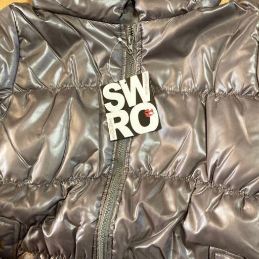 シャンパンゴールドのジャケット　新品
