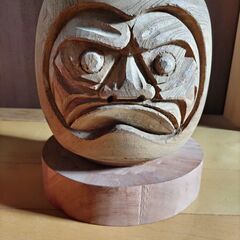 木彫りのダルマ　手作り　達磨の画像