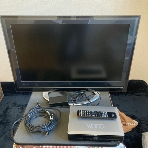 テレビ　32V型