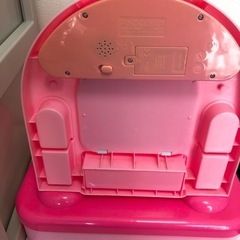 おもちゃのドレッサーの画像