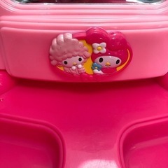 おもちゃのドレッサーの画像