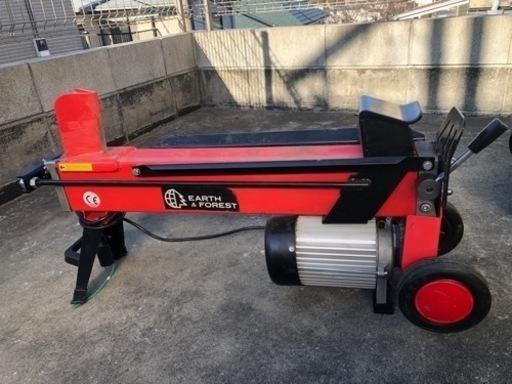 電動油圧式薪割り機