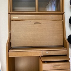 【無料です】 勉強机　イス　よろしくお願いします！！！