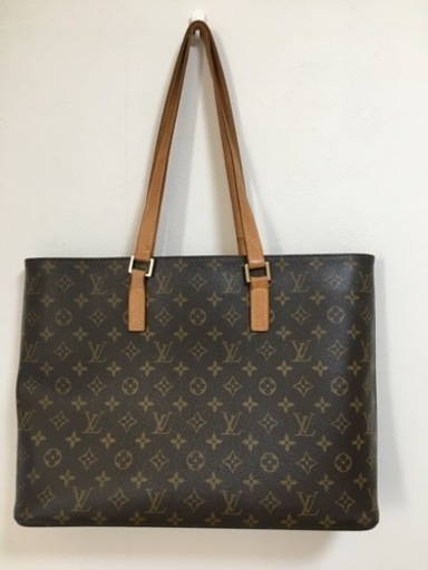 LOUIS VUITTON ルイ・ヴィトン モノグラム のルコ(廃番)です(^-^)