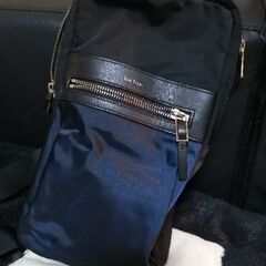 Paul Smith　ボディバックの画像