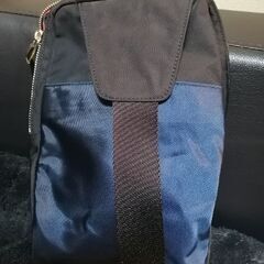 Paul Smith　ボディバックの画像