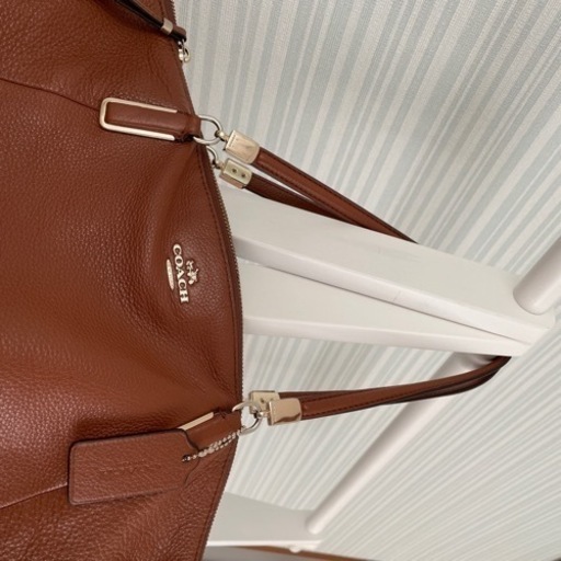 コーチ coach ショルダーバッグ 美品  本革