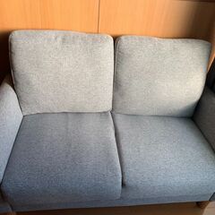 テーブルとソファセット[取りに来てくれる人のみ]