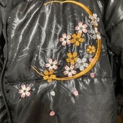 絡繰魂 刺繍ダウンジャケット 和柄 鯉の画像