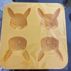 ポケモン　ピカチュウ　シリコン