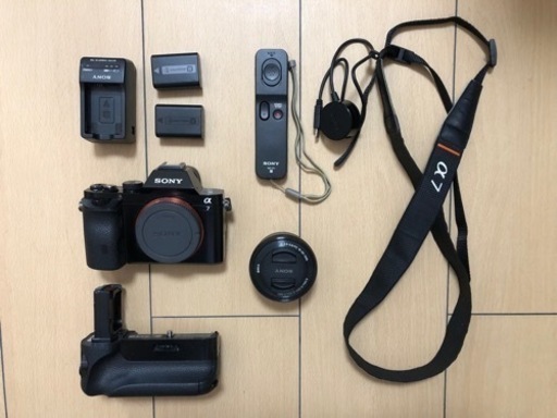 α7 (無印) +オマケ多数。