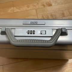 ゼロハリバートン　アタッシュケース