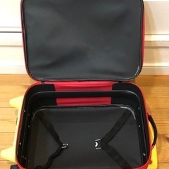 ミッキーマウス　キャリーケースの画像