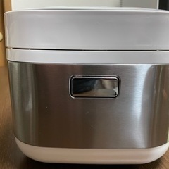 ハイアール　3合炊き　炊飯器の画像