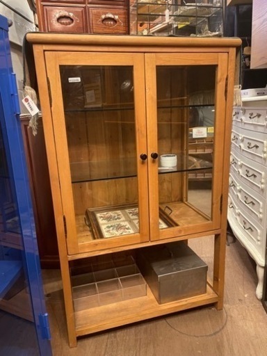 【売約済み】　無垢材　木製　キャビネット　コレクションケース　ショーケース　ガラスケース　収納家具　ガラス棚　棚　収納　検　オーク　パイン　台