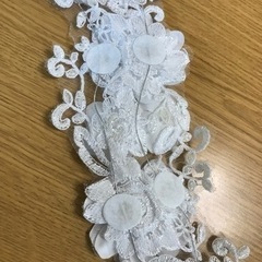 ウェディング　ヘッドドレス　刺繍　の画像