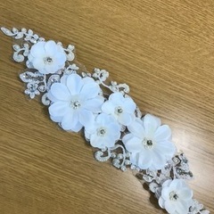 ウェディング　ヘッドドレス　刺繍　