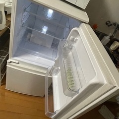 SHARP 冷蔵庫　2020年製の画像