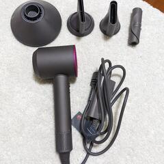 【商品名】

Dyson / ダイソン ヘアドライヤー
Supersonic Ionic HD03 ULF IIF