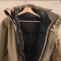 GU防寒ブルゾン　厚手　メンズSの画像