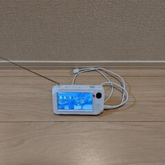 ポータブルテレビとロッドアンテナ