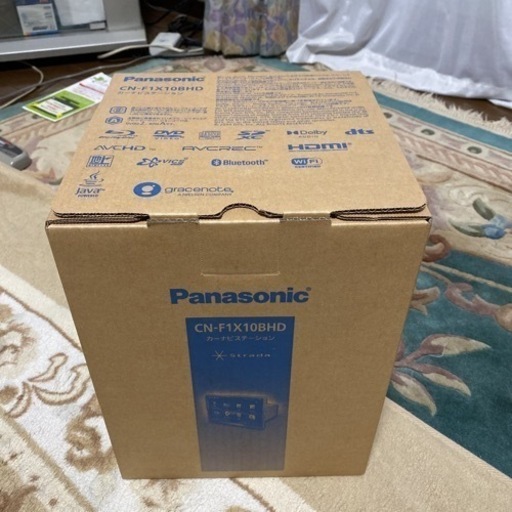 Panasonicパナソニック　strada ストラーダ　品番CN-F1X10BHD カーナビステーション　最新ナビ　2021年12月発売