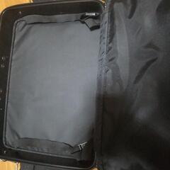 厚木方面🆗美品  軽くて丈夫パソコンも入る‼️ビジネスバッグの画像