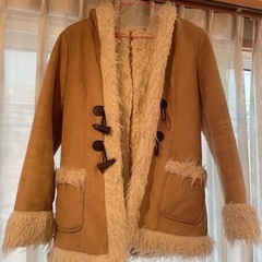 レディース　コート　たくさんの画像